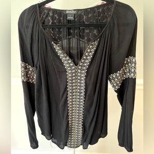 Lucky Brand Long Sleeve Embroidered Blouse.  Like New.  Size Large